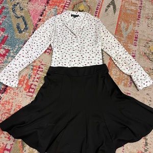 black a-line skirt size M